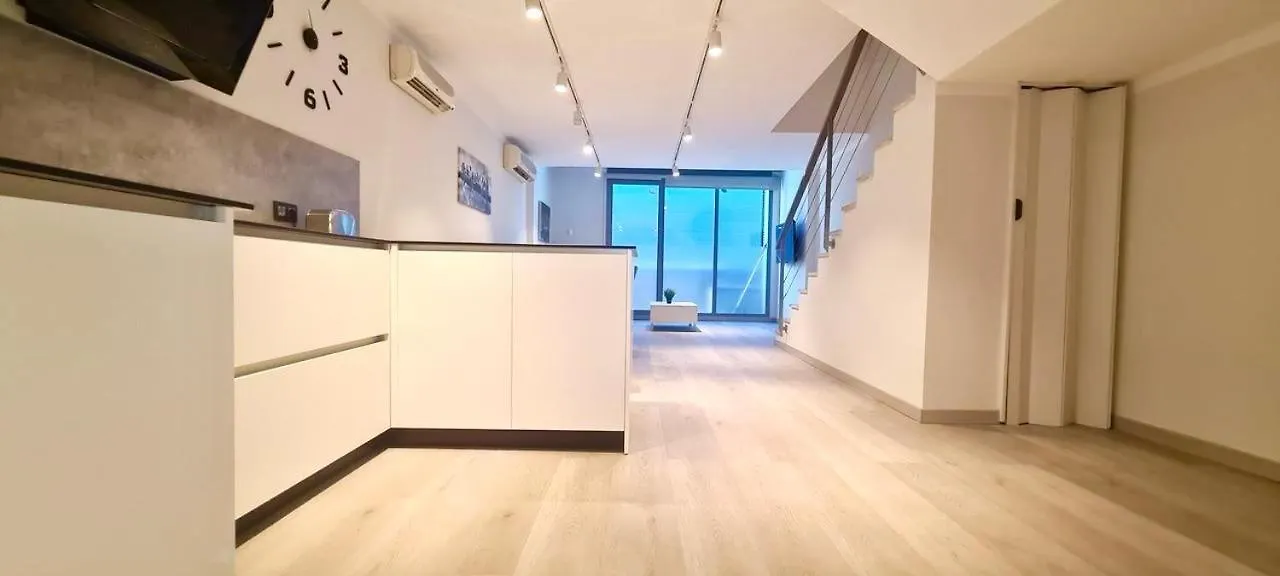 Oshun Sanchinarro II Apartment Madrid